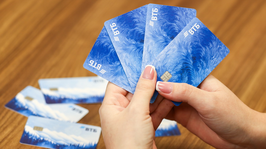 ВТБ узнал, как молодежь ПФО выбирает банковские карты