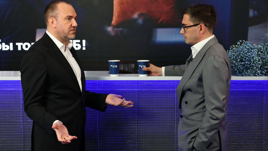 ВТБ: переток средств со сберегательных в инвестиционные инструменты усилится в следующем году