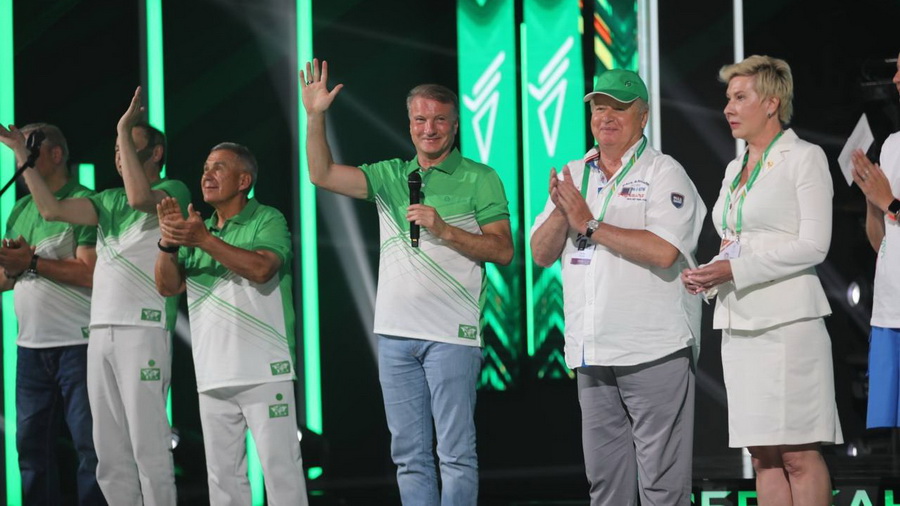 В Казани торжественно открылась XIV Летняя Сбербанкиада